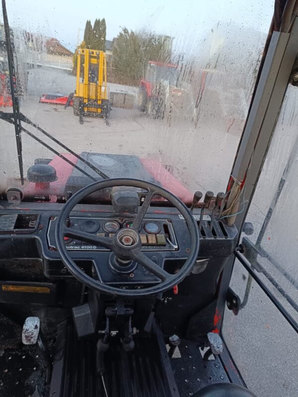 Hakotrac 4100 D mit Winterausstattung – Bild 2