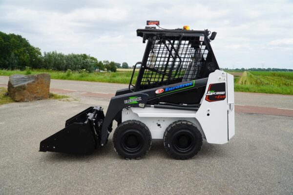 Eurotrac SK35E-eco – Bild 3