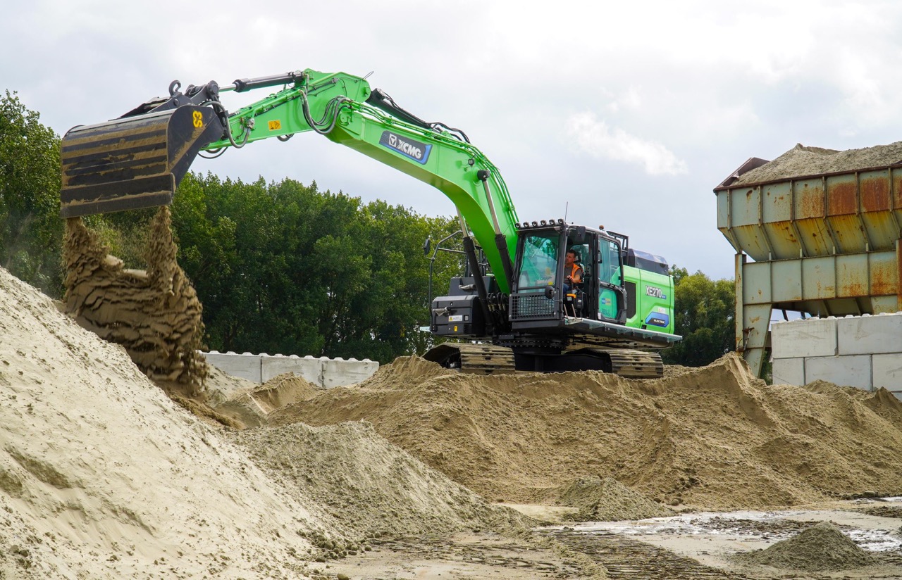 XCMG XE270EV – Bild 8