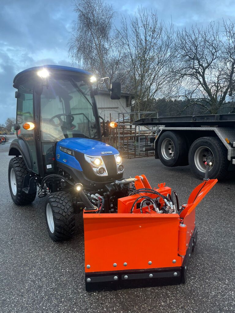 Solis H26 HST mit Kabine Winterdiensttraktor mit Schneeschild – Bild 11