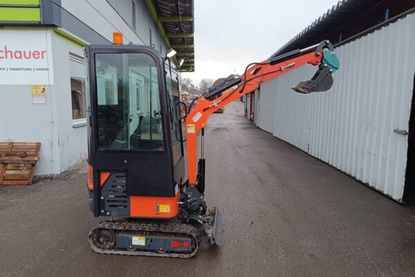 1,2 Tonnen Bagger mit Vollkabine und 3 Zylinder Kubota Motor - Bastlerfahrzeug