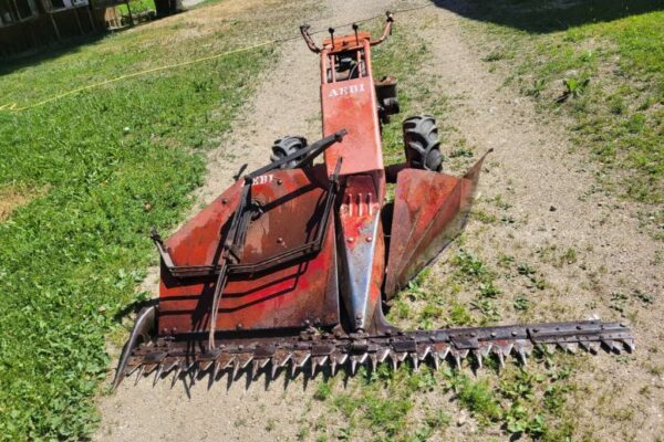 Motormäher / Eingrasmäher Aebi AM 41<br> Kommissionsverkauf<br><strong>€ 2.200,- <p style="font-size: 12px; display: inline;">MwSt. nicht ausweisbar</p></strong>