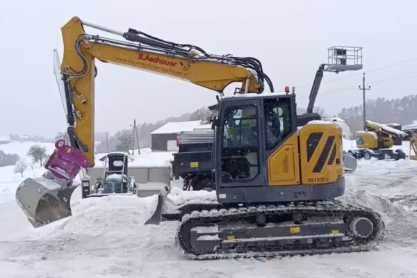 XCMG XE155ECR mit Kabine, zweiteiligem Ausleger und Top-Ausstattung Vorführer<br><span style="text-decoration: line-through;"> Statt 151.900,-</span> <span style="color: #a00716; font-weight: bold;">nur 139.900,-</span>