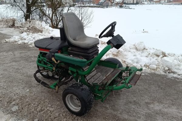 Ransomes Nullkreismäher ohne Mähdeck Kommissionsverkauf<br><strong>€ 2.500,- <p style="font-size: 12px; display: inline;">MwSt. nicht ausweisbar</p></strong>